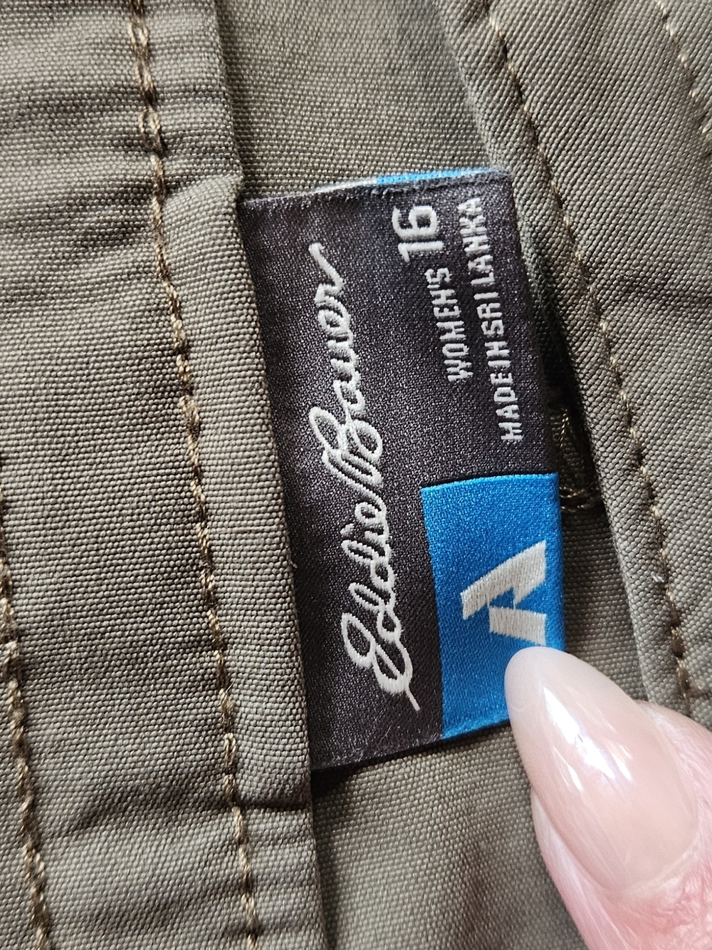 Eddie Bauer Olive Utility Cargo Pants with Zippered Thigh Pockets - Picture 3 of 3